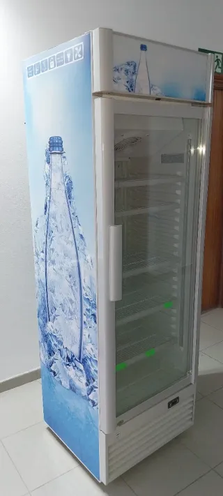 Vitrina Refrigerada Vertical