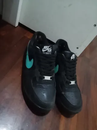 Scarpe Nike Air Force 1 nere e verdi