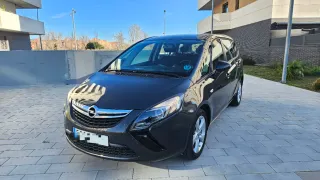 Opel Zafira Tourer 2015