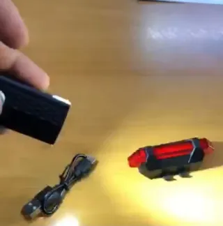 Coppia luci LED ricaricabili bicicletta