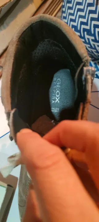 Botín Geox ante beige/marrón