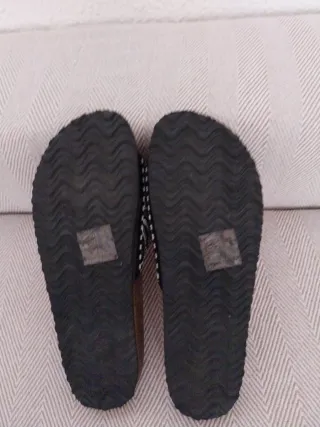 Sandalias BUONAROTTI negras y blancas