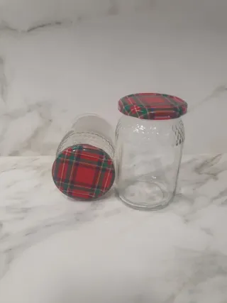 2 Botes de cristal con tapa