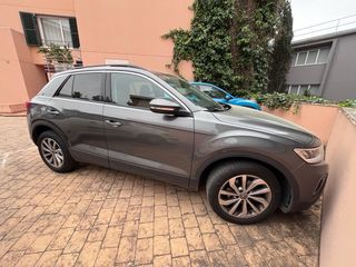 Volkswagen T-Roc 2023