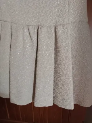 Vestido plateado mujer