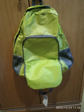 Mochila plegable verde