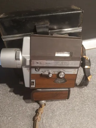 Cinepresa Bell & Howell Autoload 300 anni '60