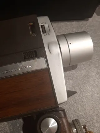 Cinepresa Bell & Howell Autoload 300 anni '60