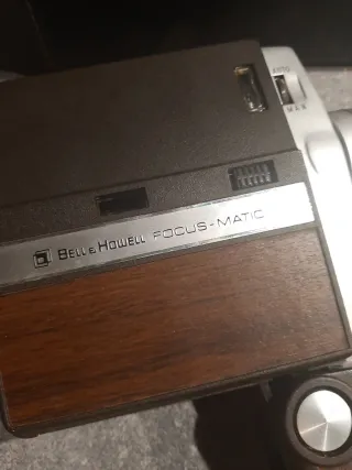 Cinepresa Bell & Howell Autoload 300 anni '60