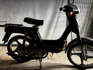 Lote Vespino 2F18, 1 SC, 1 La