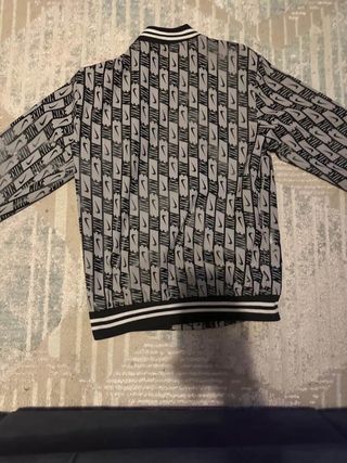 Chaqueta Nike Vintage Estampada