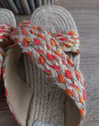 Sandalias NalaIm verano beige multicolor