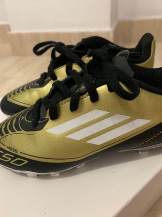 Botas de fútbol Adidas Messi F50 Doradas talla 30