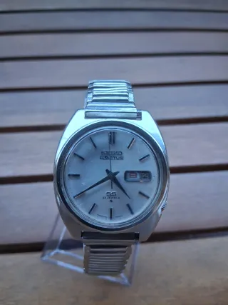 SEIKO 5 ACTUS Automático (6106-8420) JDM