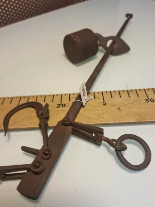 Báscula Romana Antigua