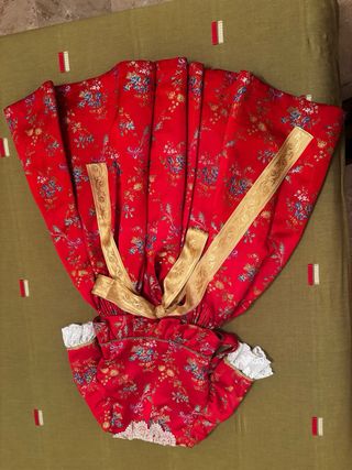 Traje Fallera rojo 3-5 Años con cancan y gorro