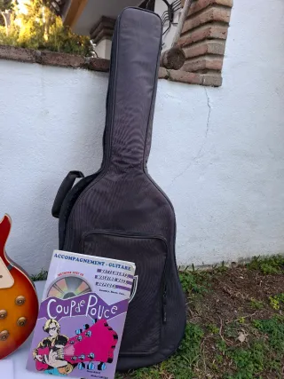 Lote strumenti musicali: Chitarra, Tromba, C