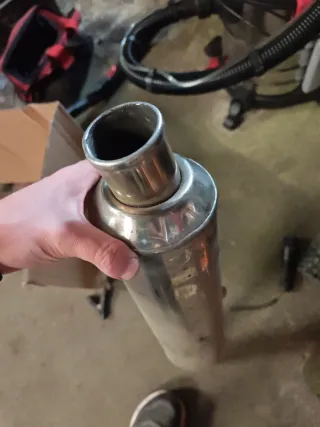 Kawasaki ZZR600 Escapes