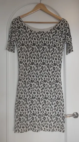 Vestido estampado animal print.