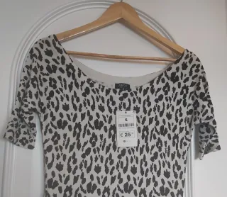 Vestido estampado animal print.