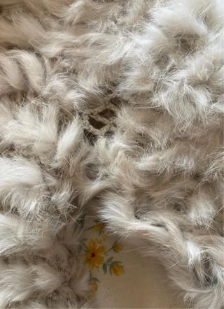 Abrigo Hoss Intropia ganchillo y pelo Talla Única