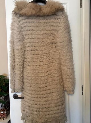 Abrigo Hoss Intropia ganchillo y pelo Talla Única