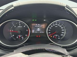 Kia Ceed 1.6 MHEV 100kW (136CV) Tech DCT