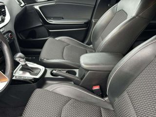 Kia Ceed 1.6 MHEV 100kW (136CV) Tech DCT