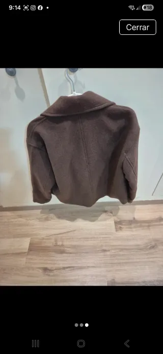 Trench corto Zara marrón