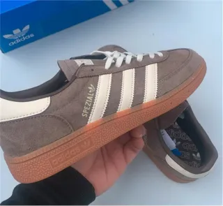 Adidas Handball Spezial Earth Strata Gum 40