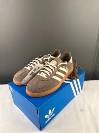 Adidas Spezial Earth Strata Gum 40.5