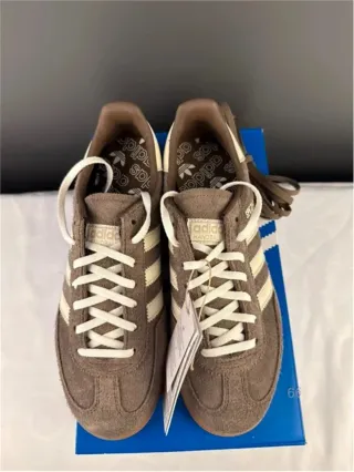 Adidas Spezial Earth Strata Gum 40.5