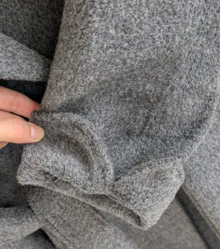 Talla M Hakei - Abrigo Cruzado Gris