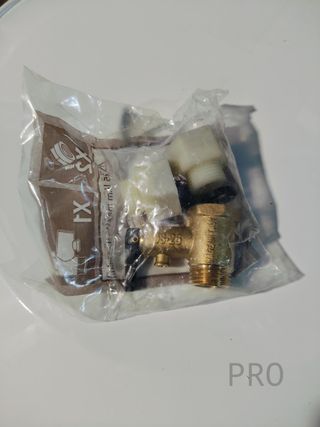 Calentador de Agua Eléctrico - Ariston