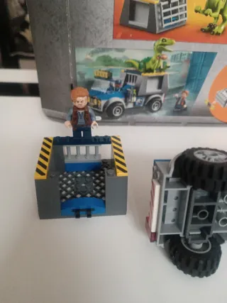 Lego Juniors Camión Rescate Raptor 10757