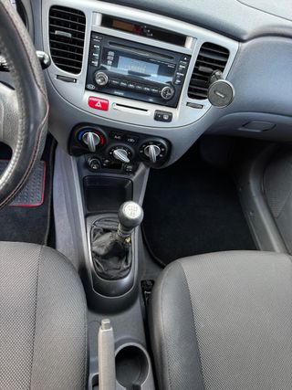 KIA Rio 2007