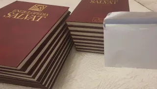 Caja fuerte secreta decorativa