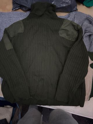 Jersey verde militar con cremallera