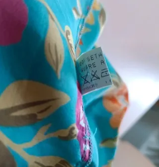 Abito in pura seta floreale