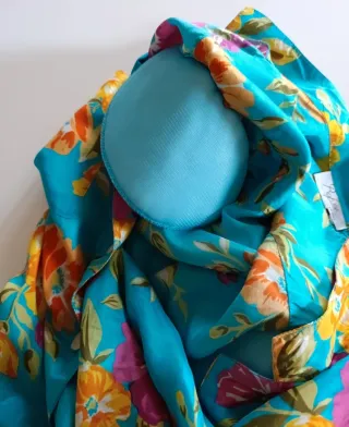 Abito in pura seta floreale