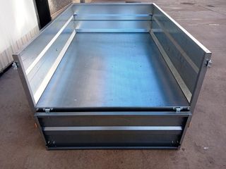 NUEVO: Remolque basculante galvanizado 750 kg