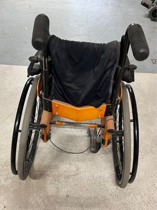 Silla de ruedas ligera para niño