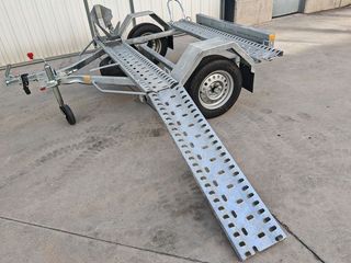Remolque portamotos transversal doble