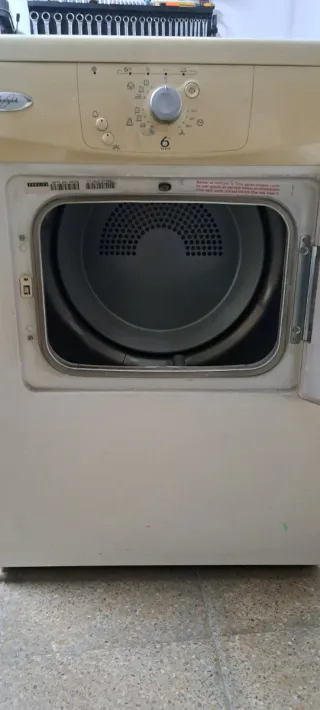 Secadora Whirlpool 8 kg