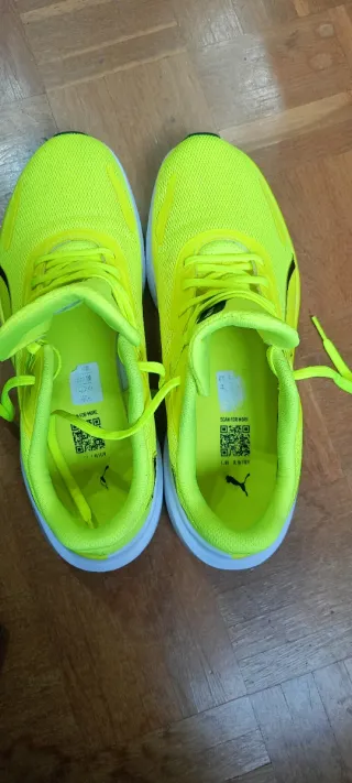 Zapatillas de running amarillas