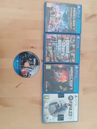 PlayStation 5 + 2 controller + cuffie Pulse 3D