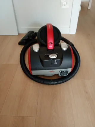 Aspiradora Polti Forzaspiral C110