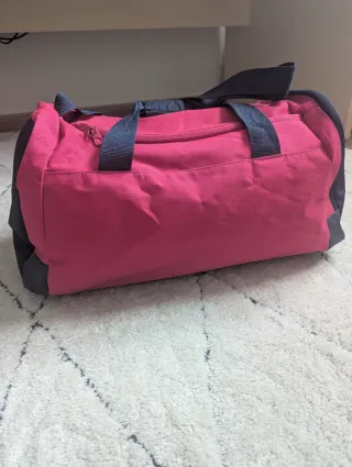 Borsa sportiva Adidas rosa e nera