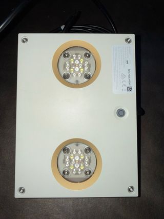 AI Hydra 32HD Smart Reef LED completa di supporto