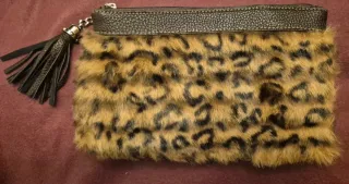 3 Bolso piel leopardo y negro, monedero y bolso